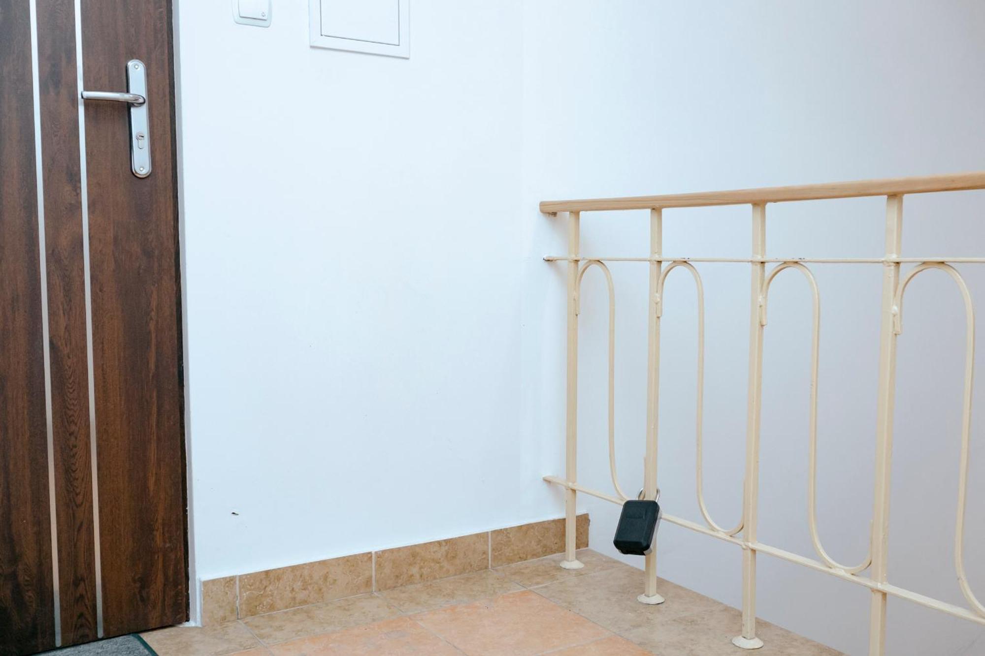 Pulawska 11 -Prywatny Apartament 4 Osobowy W Centrum Warszawy - Better Rental Varsó Kültér fotó