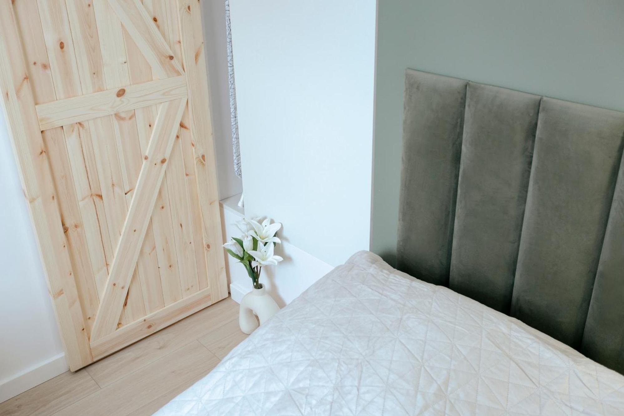 Pulawska 11 -Prywatny Apartament 4 Osobowy W Centrum Warszawy - Better Rental Varsó Kültér fotó