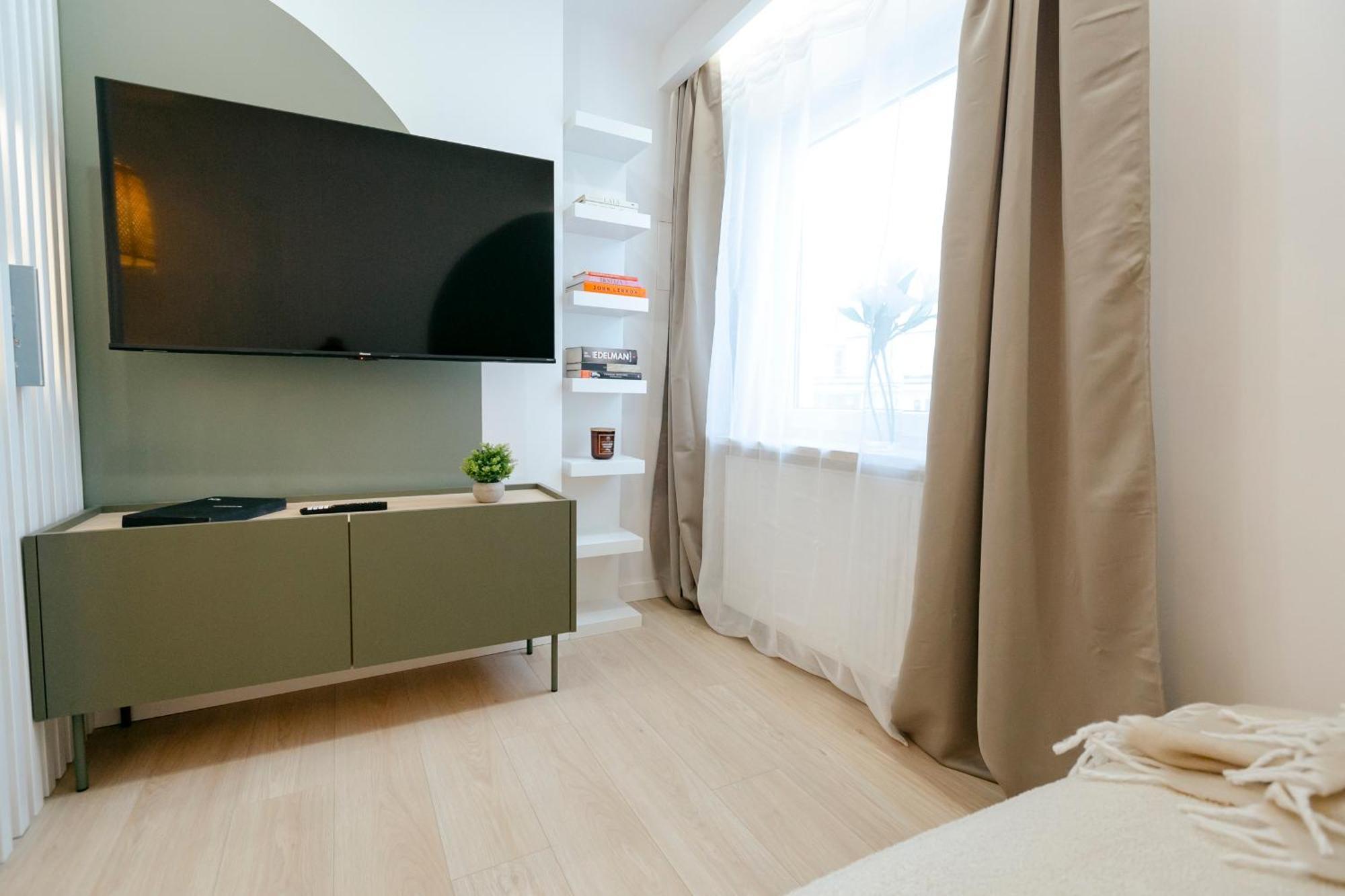 Pulawska 11 -Prywatny Apartament 4 Osobowy W Centrum Warszawy - Better Rental Varsó Kültér fotó